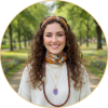 Marta R., 27